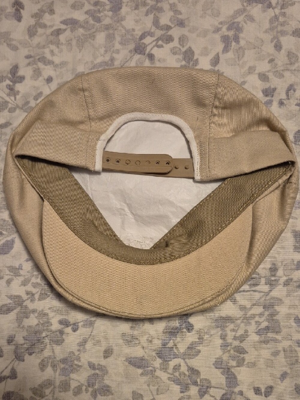 Vintage Michelob Tan Newsboy Cap - Picture 3 of 6
